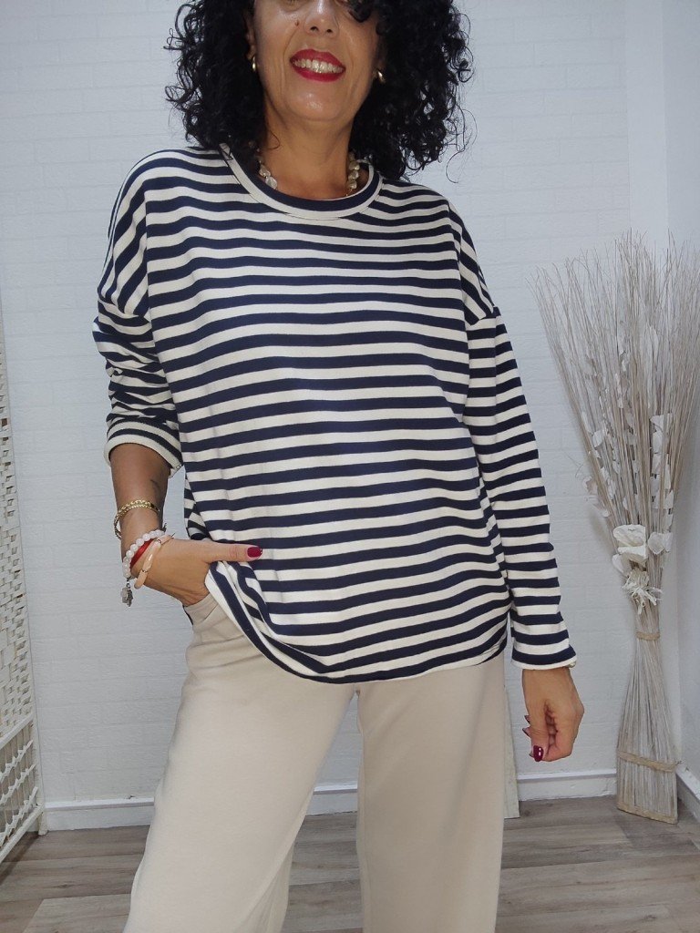 SUDADERA MARINA AZUL.
