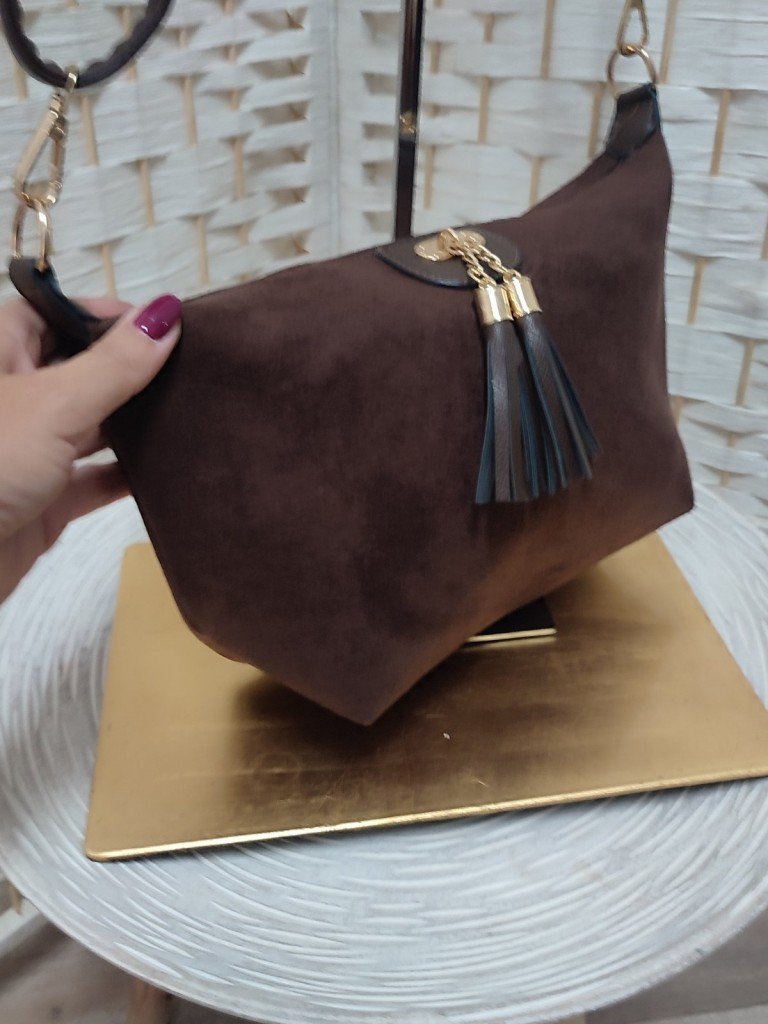 BOLSO VIOLETA MARRÓN. 2