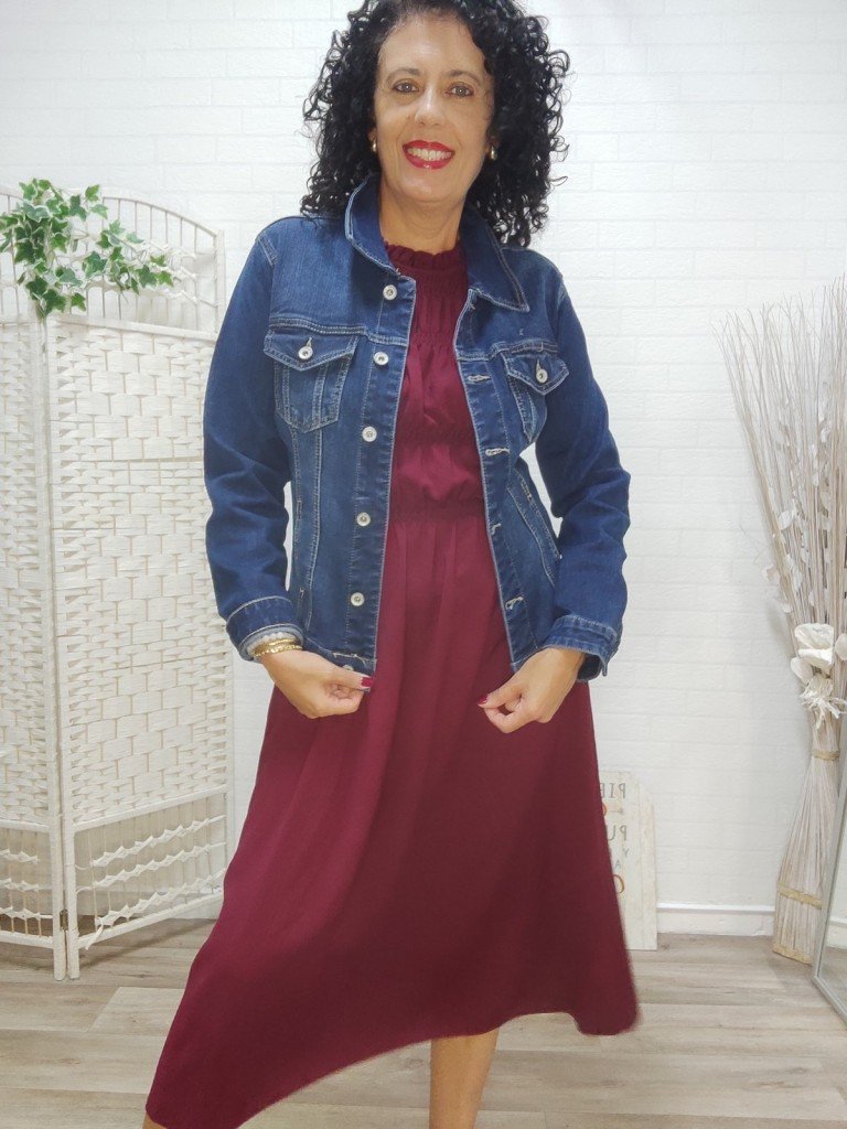 CHAQUETA VAQUERA OSCURA.