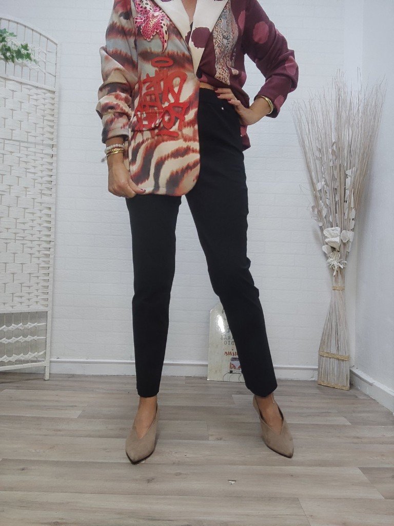 PANTALÓN ALEJANDRA NEGRO. 2