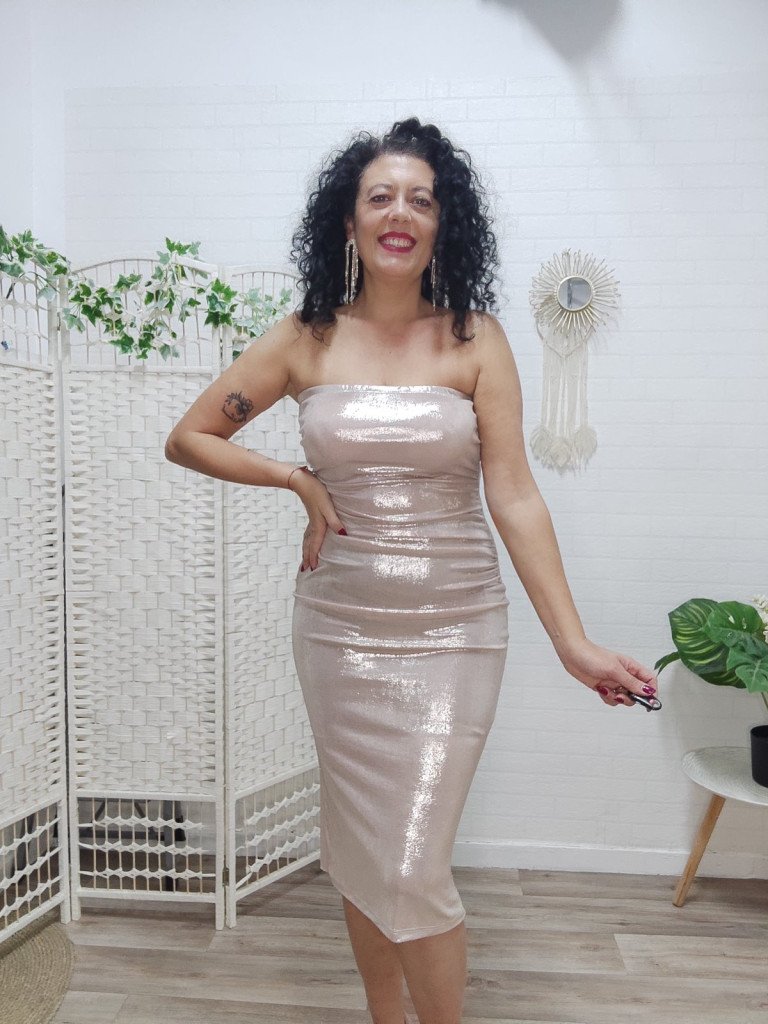 VESTIDO GOLTIER DORADO. 2