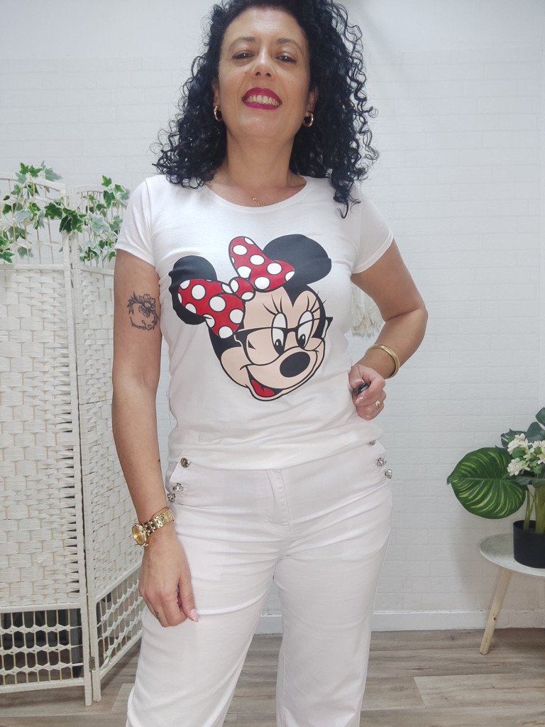 CAMISETA MINE.
