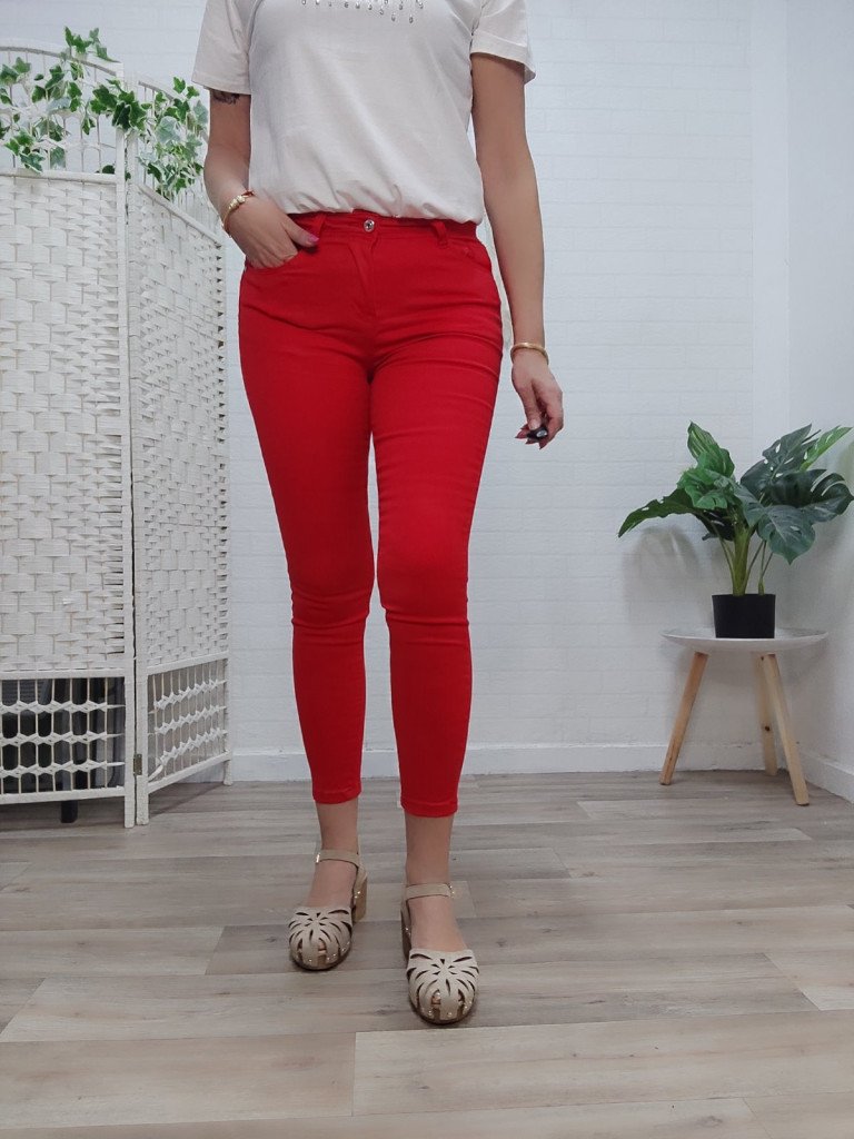 PANTALÓN MARAMA ROJO.